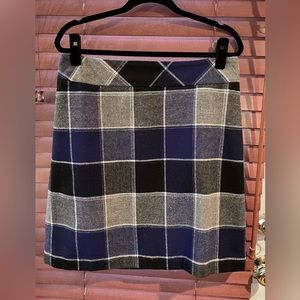 Talbots black & blue plaid skirt